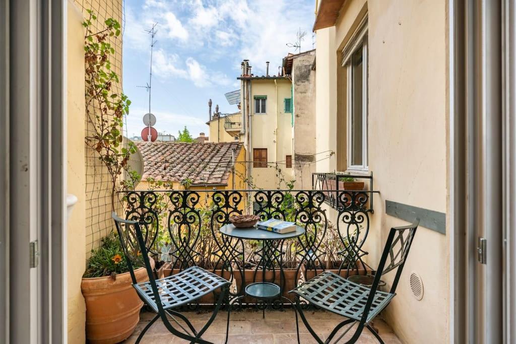Relax Like Home, Piazza Santa Croce, With Balcony * Florencia